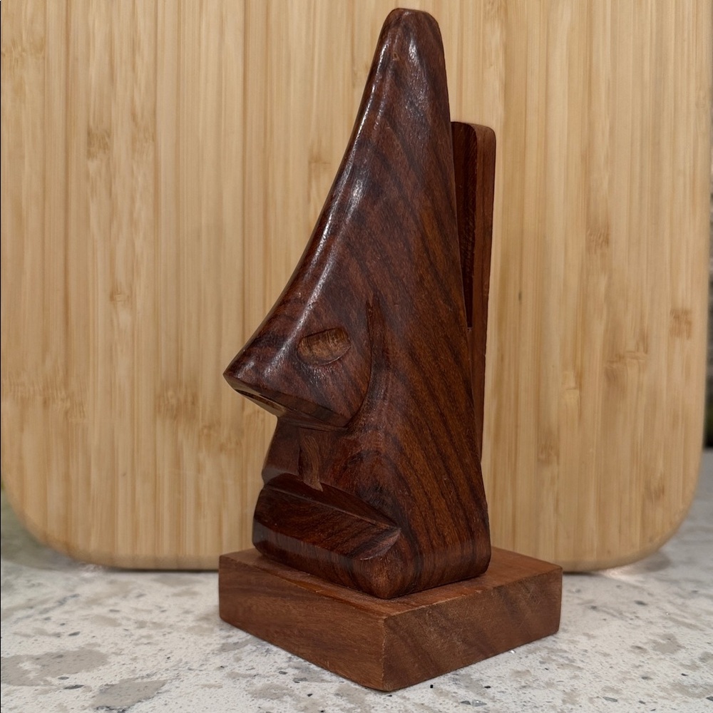 Artistic Wooden Face Sculpture